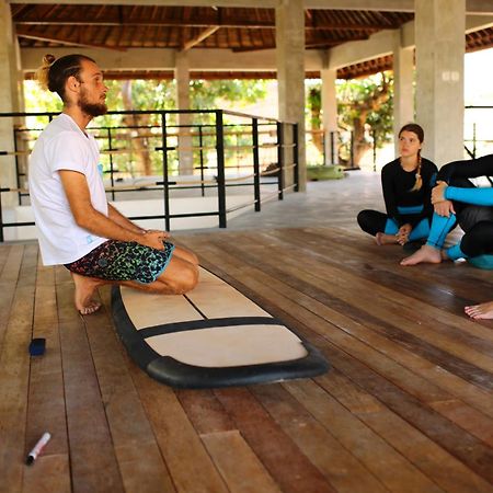 Endless Summer Surf Camp Kuta Kuta  Exterior photo