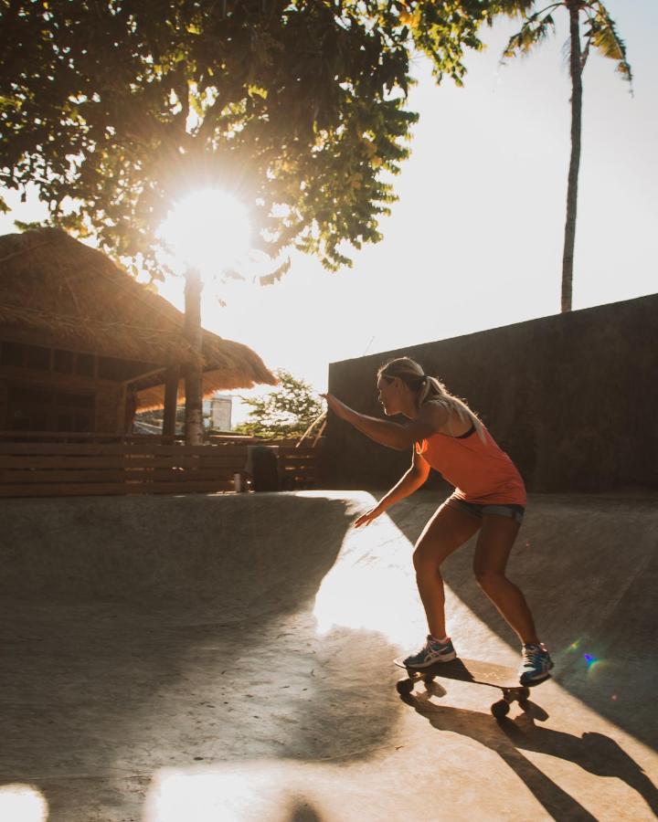 Endless Summer Surf Camp Kuta Kuta  Exterior photo