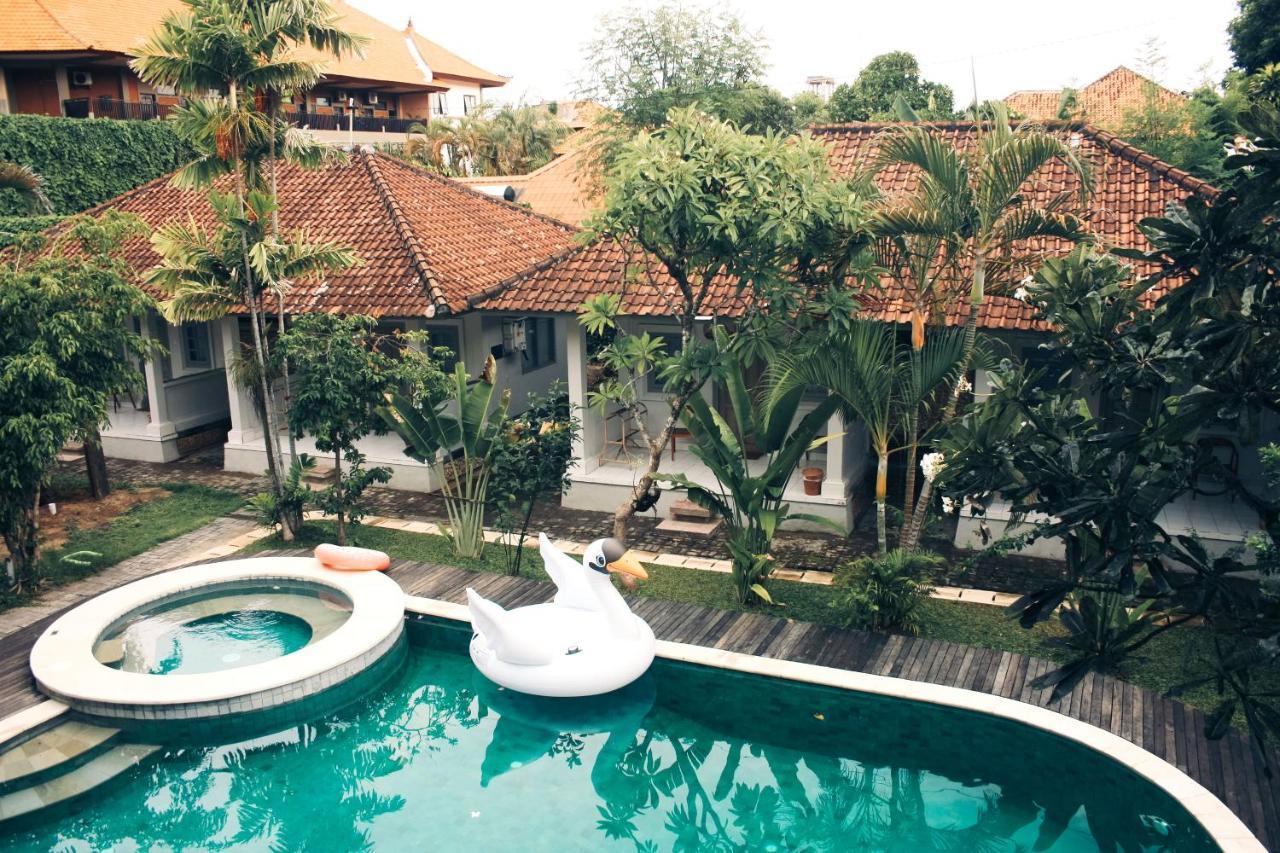 Endless Summer Surf Camp Kuta Kuta  Exterior photo